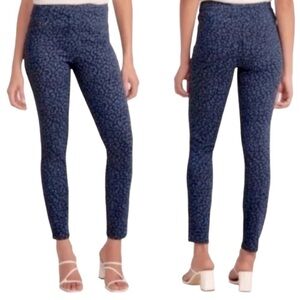 Spanx Women's Blue Leopard Print Jegging Pants M